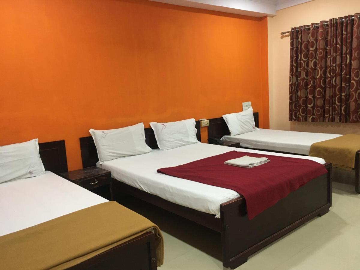 Delmon Residency Hotel Chennai Exterior photo